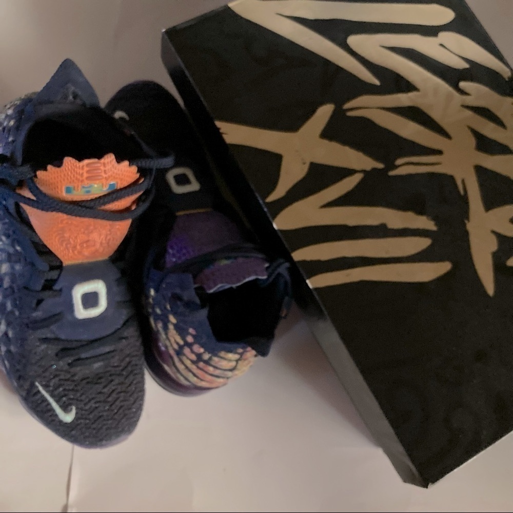 Lebron XVII AS tennis shoes basketball